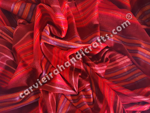 Alpaca blanket red stripes