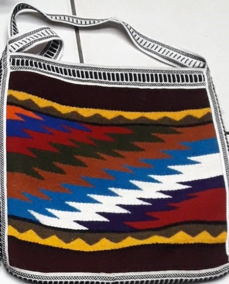 otavalo satchel peguche